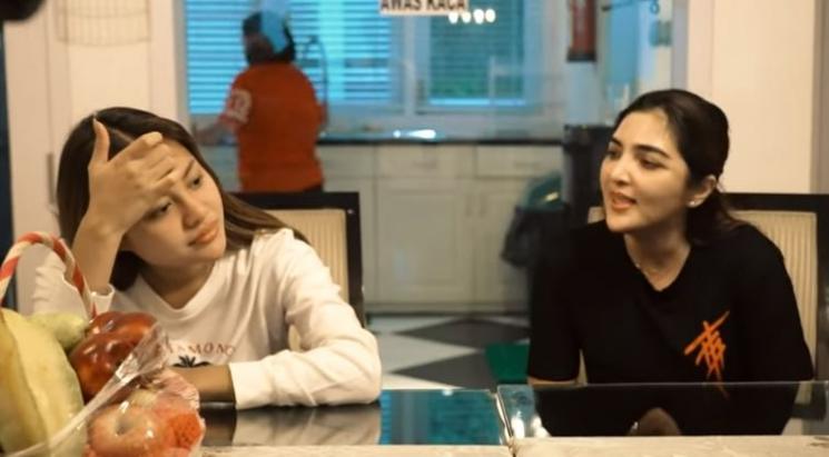 Aurel Hermansyah dipingit sebelum nikah. (Youtube/TheHermansyahA6)