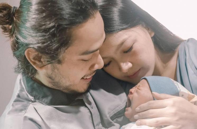 Bayi Ana Riana disebut anak pembantu hingga diedit wajah hewan. (Instagram/@anariana27)