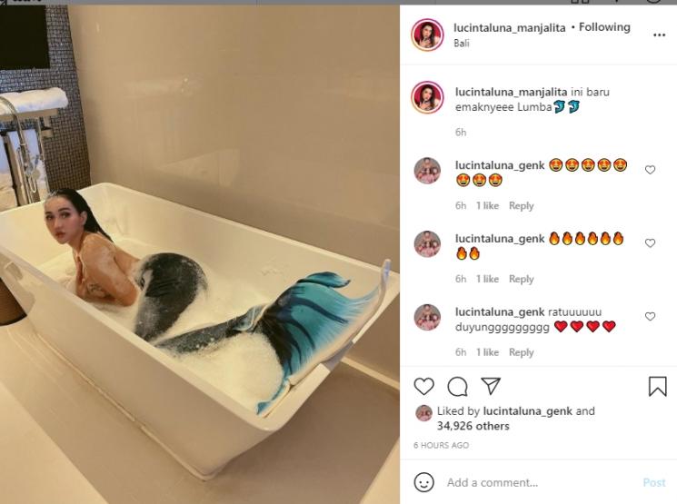 Lucinta Luna jadi putri duyung. (Instagram/lucintaluna_manjalita)