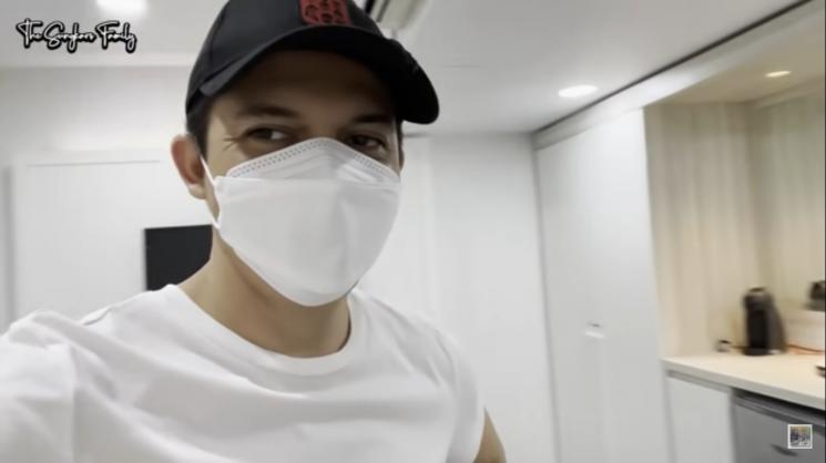 Irwansyah menemani Zaskia Sungkar lahiran. (YouTube/The Sungkars Family)