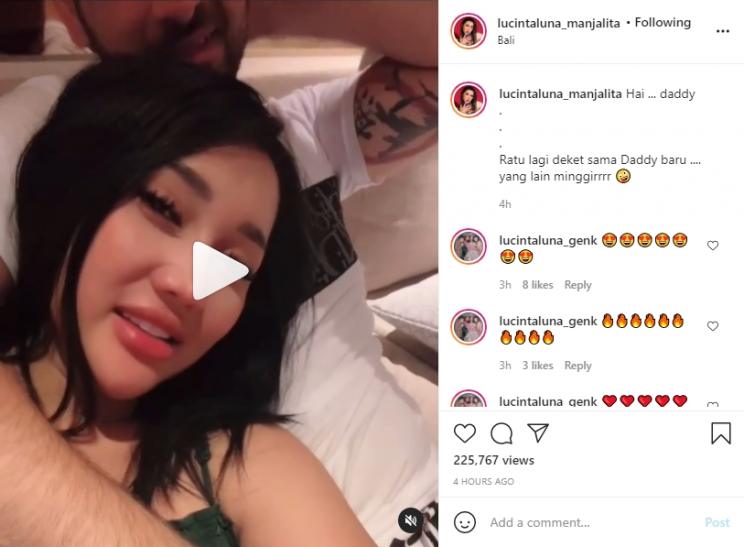 Lucinta Luna mesra sama cowok bule. (Instagram/lucintaluna_manjalita)