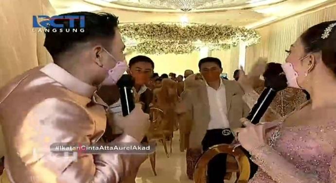 Raffi Ahmad bertemu Cavin dan Cello, anak-anak Yuni Shara. (Istimewa)