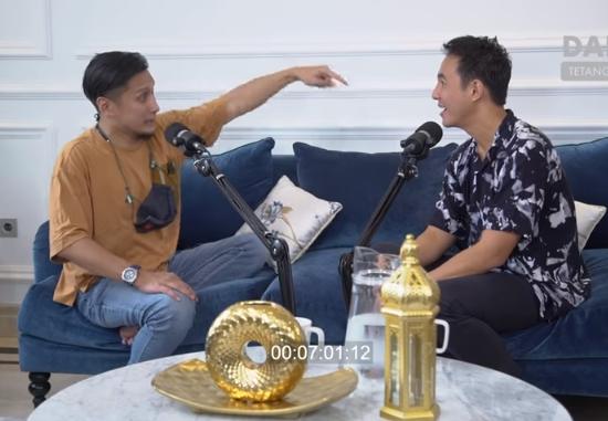 Arie Untung saat ngobrol bareng Daniel Mananta (Youtube.com)