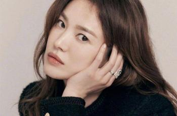 Song Hye Kyo Elegan Pakai Mahkota Rp6 Miliar: Gak Ngerti Lagi, Cantik Banget!
