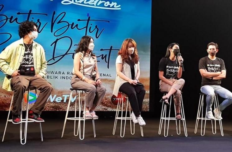 Butir-Butir Pasir di laut. (Matamata.com/Yuliani)