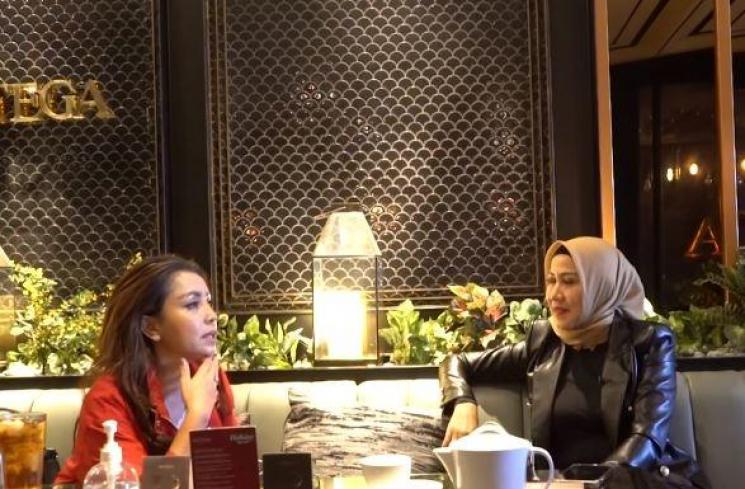 Venna Melinda bocorkan rahasia ganteng Verrell Bramasta. (Youtube/MayangsariOfficial)