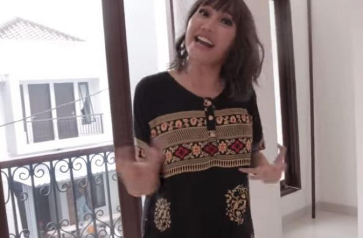 Rumah Lucinta Luna. (Youtube/Lucintaluna Manjalita)