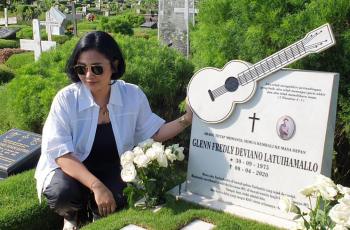 Moses Pastikan Konser 25 Tahun Glenn Fredly Tetap Digelar
