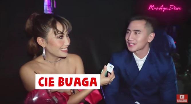 Ayu Dewi dan Verrell Bramasta. (YouTube)