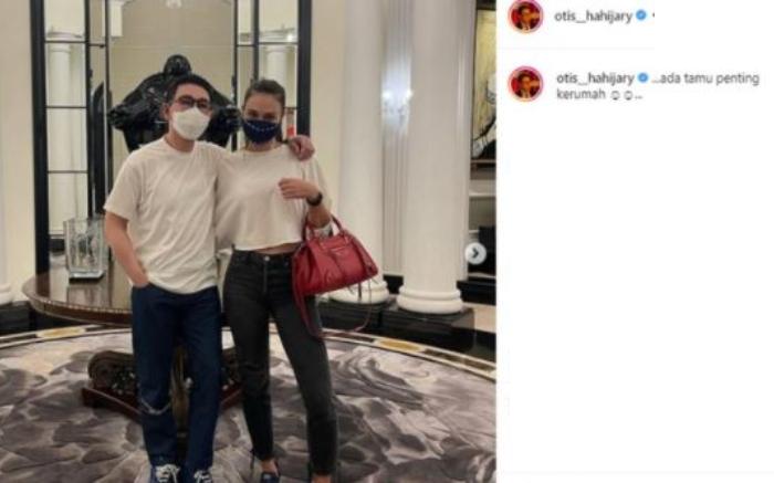 Otis Hahijary dan Luna Maya. (Instagram/@otis_hahijary)