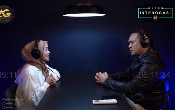 Lesti Kejora saat ngobrol bareng Gilang Dirga (Youtube.com)