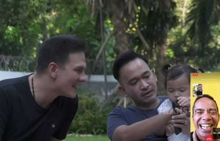 Keluarga The Onsu ngobrol bareng Bertrand Antolin (Youtube.com)