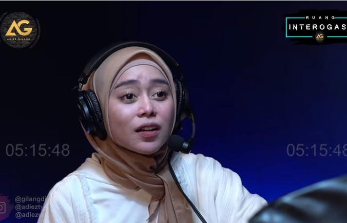 Lesti Kejora saat ngobrol bareng Gilang Dirga (Youtube.com)