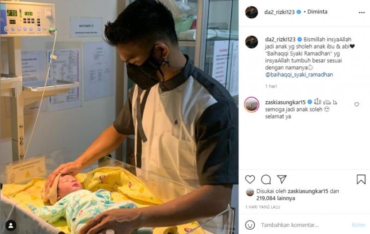 Rizki DA dan sang putra (Instagram.com)