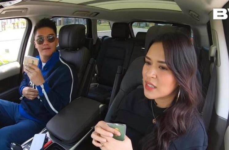 Raisa saat ngobrol bareng Boy William (Youtube.com)
