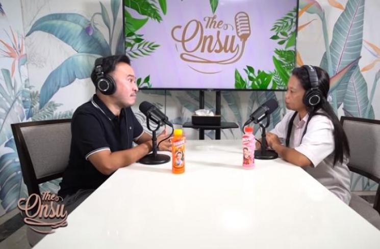Ruben Onsu ngobrol dengan ibu kandung Betrand Peto (Youtube.com)
