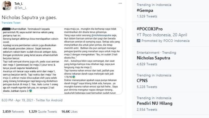 Nicholas Saputra tertib antre saat vaksin Covid19. (Twitter)