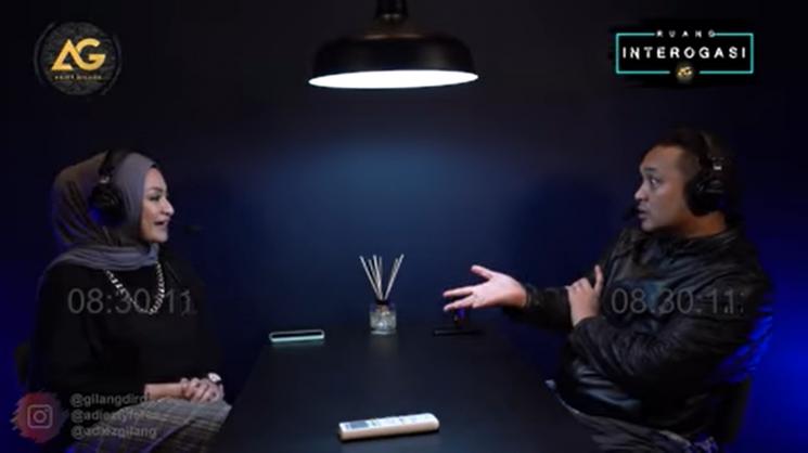 Nathalie Holscher ungkap kisah dan perjalanannya menjadi mualaf. (YouTube/Adiez Gilang)