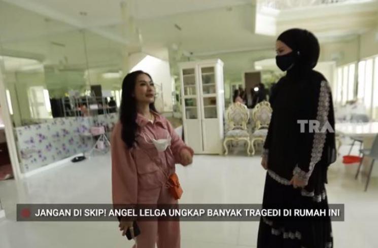 Rumah Angel Lelga. (Youtube/Trans7Official)