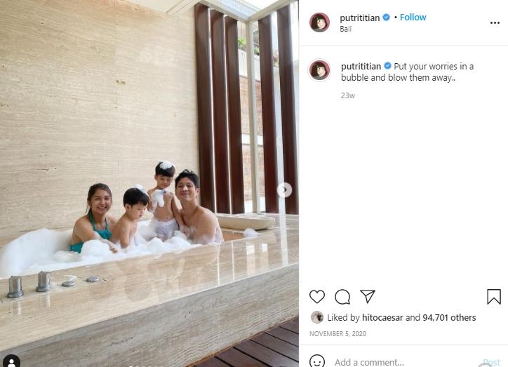 Keluarga kecil Putri Titian dan Junior Liem (Instagram.com)