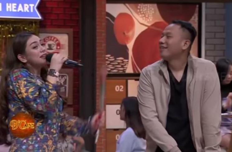 Celine Evangelista dan Vicky Prasetyo (YouTube/Trans7 Official)