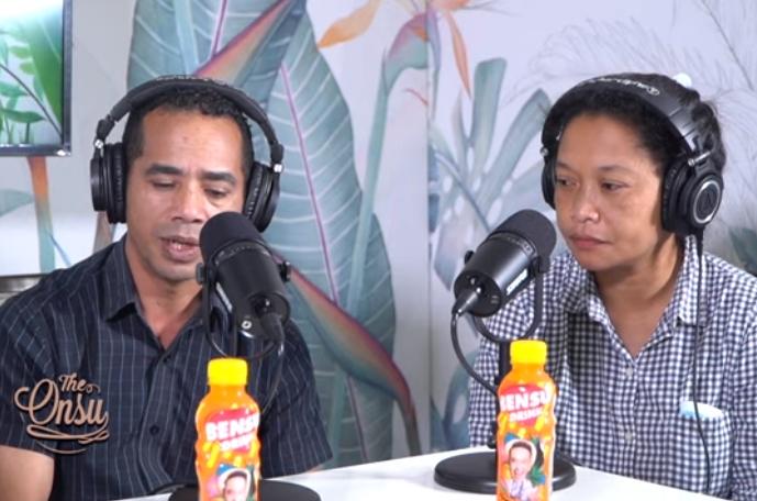Betrand Peto saat berbincang dengan orang tua kandungnya (Youtube.com)