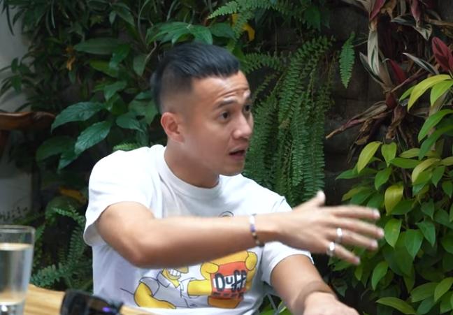 Herjunot Ali ngobrol bareng Denny Sumargo (Youtube.com)