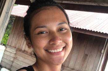 Difotoin Anak Arya Saloka, Penampilan Indah Permatasari Kena Nyinyir