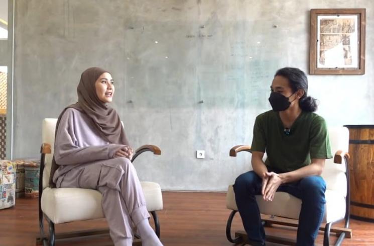 Zaskia Adya Mecca (YouTube/The Bramantyo)