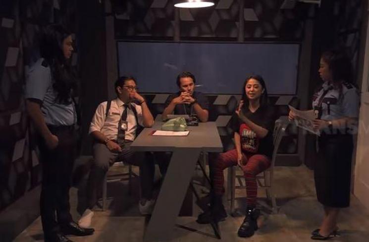 Dewi Perssik tanggapi pegawai disebut kerja rodi. (Youtube/Trans7Official)