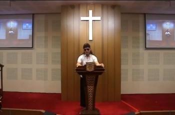 Gus Miftah Tuntun Atheis Jerman Masuk Islam