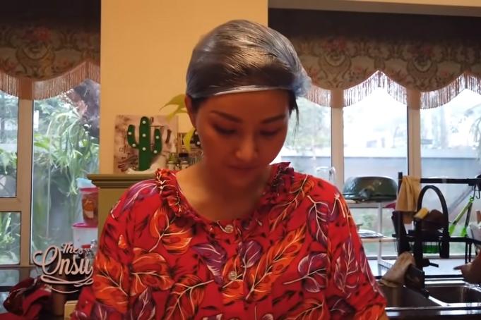 Sarwendah masak bubur sumsum (Youtube.com)