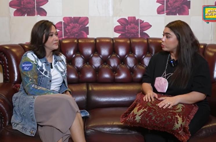 Thalita Latief ngobrol bareng Maia Estianty. (YouTube/MAIA ALELDUL TV)
