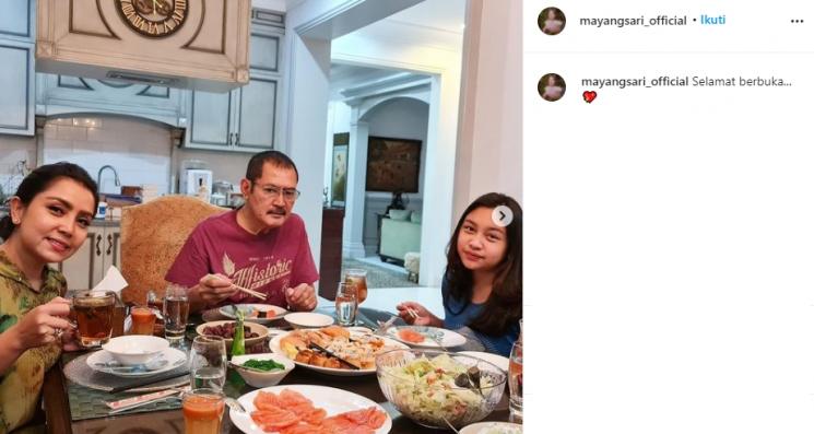 Mayangsari, Bambang Trihatmodjo, dan Khirani (Instagram/@mayangsari_official)
