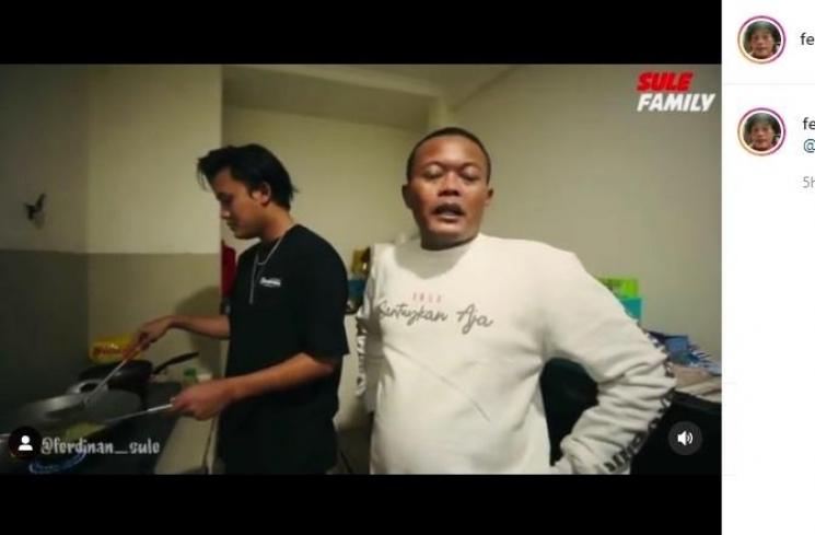 Sule dan Rizky Febian. (Instagram/@ferdinan_sule)