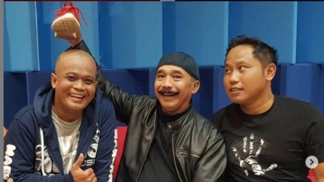 Sapri, Opie Kumis, dan Narji. [Instagram/sapri_pantun]