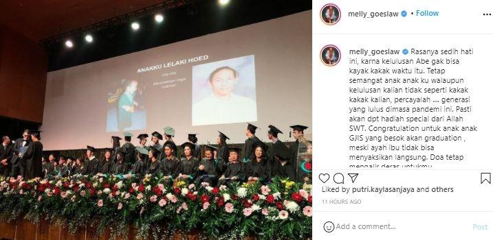 Melly Goeslaw sedih tak bisa lihat wisuda anak kedua. (Instagram)