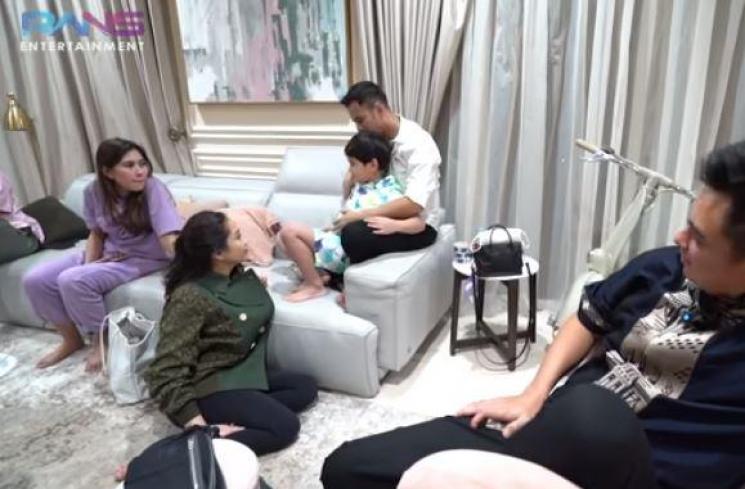 Nama anak kedua Raffi Ahmad dan Nagita Slavina. (Youtube)