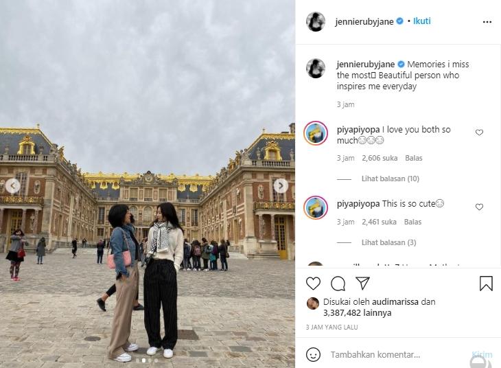 Jennie BLACKPINK dan sang ibu (Instagram.com)