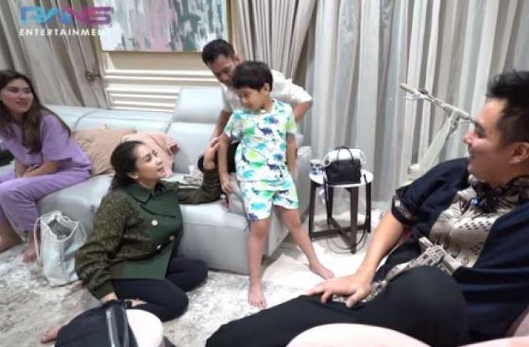 Nama anak kedua Raffi Ahmad dan Nagita Slavina. (Youtube)