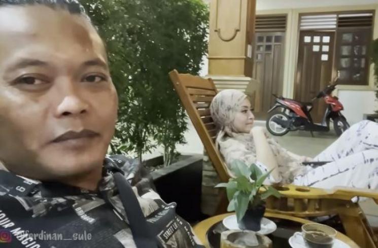 Sule dan Nathalie Holscher. (Youtube/SuleFamily)