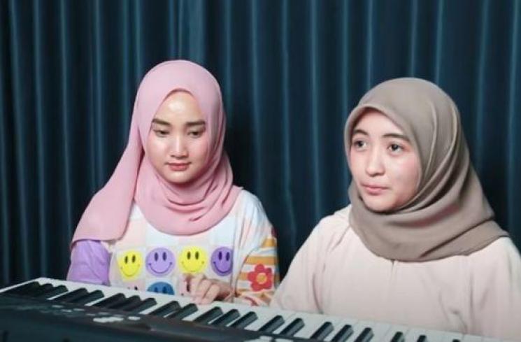 Fatin Shidqia dan Arafah [YouTube/Arafah Rianti]