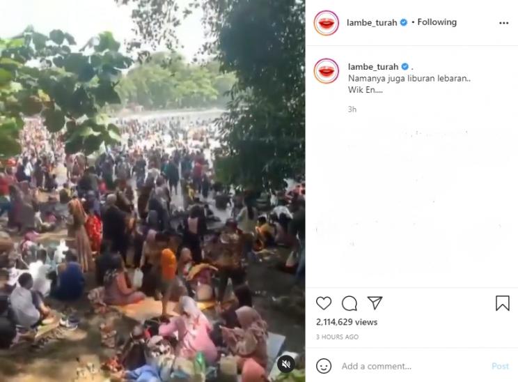 Viral Video Lautan Manusia di Pantai Batu Karas. (Instagram/lambe_turah)