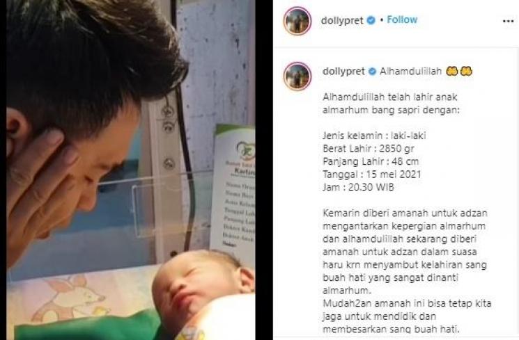 Istri Sapri melahirkan anak laki-laki. (Instagram/@dollypret)
