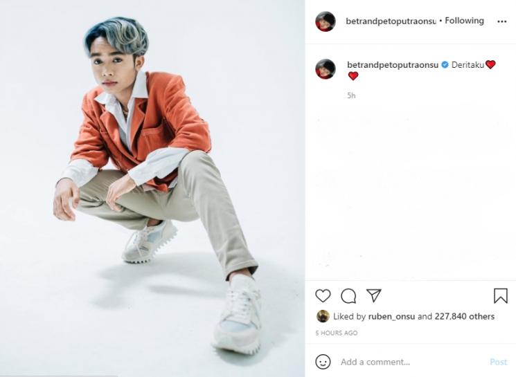 Betrand Peto rilis lagunya yang berjudul "Deritaku" ke dalam bahasa Korea. (Instagram/betrandpetoputraonsu)