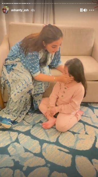 Arsy Hermansyah nangis kejer tau Aurel Hermansyah keguguran. (Instagram)