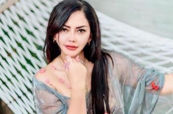 Profil Mami Sisca Mellyana, Selebgram yang Bikin Salfok dengan Pesonanya
