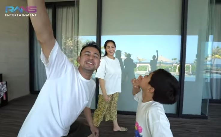 Nagita Slavina, Rafathar dan Raffi Ahmad (Youtube.com)