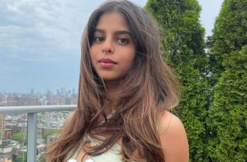 3 Suasana Ultah Putri Shah Rukh Khan ke-21 di New York, Pakai Gaun Seksi