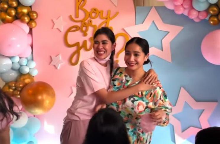 Nagita Slavina dan Syahnaz Sadiqah (Youtube.com)